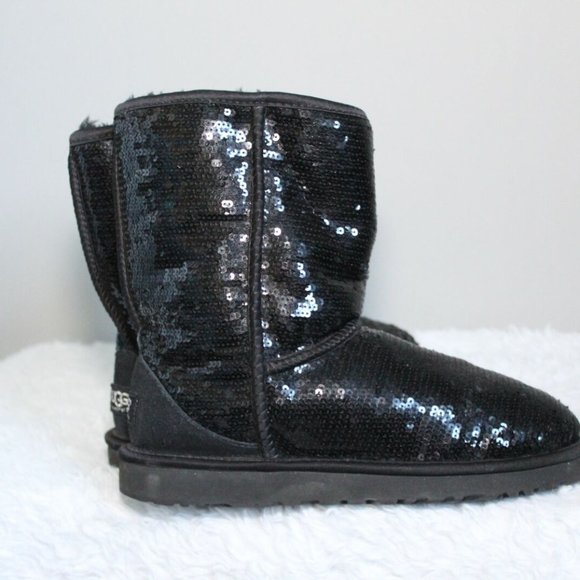 UGG Classic Short Sparkles Black Boots Sequin Sheepskin 3161 Women's 8 H12133 - Picture 7 of 11